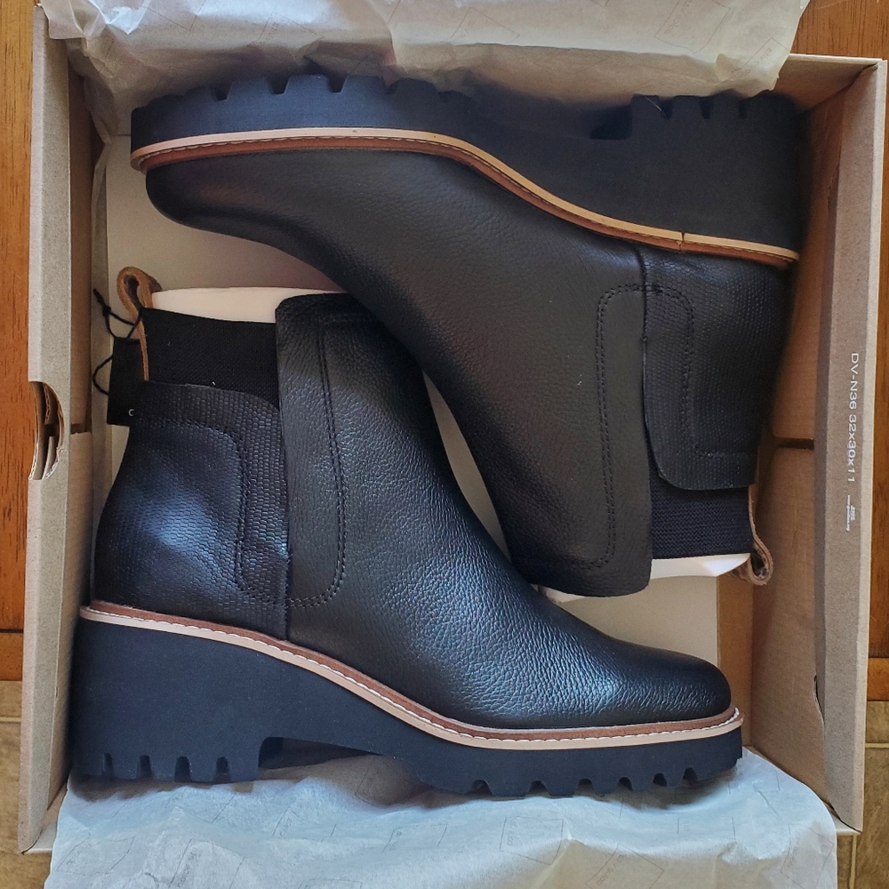NWT Black Huey H20 Waterproof Bootie DOLCE VITA Women's size 9.5